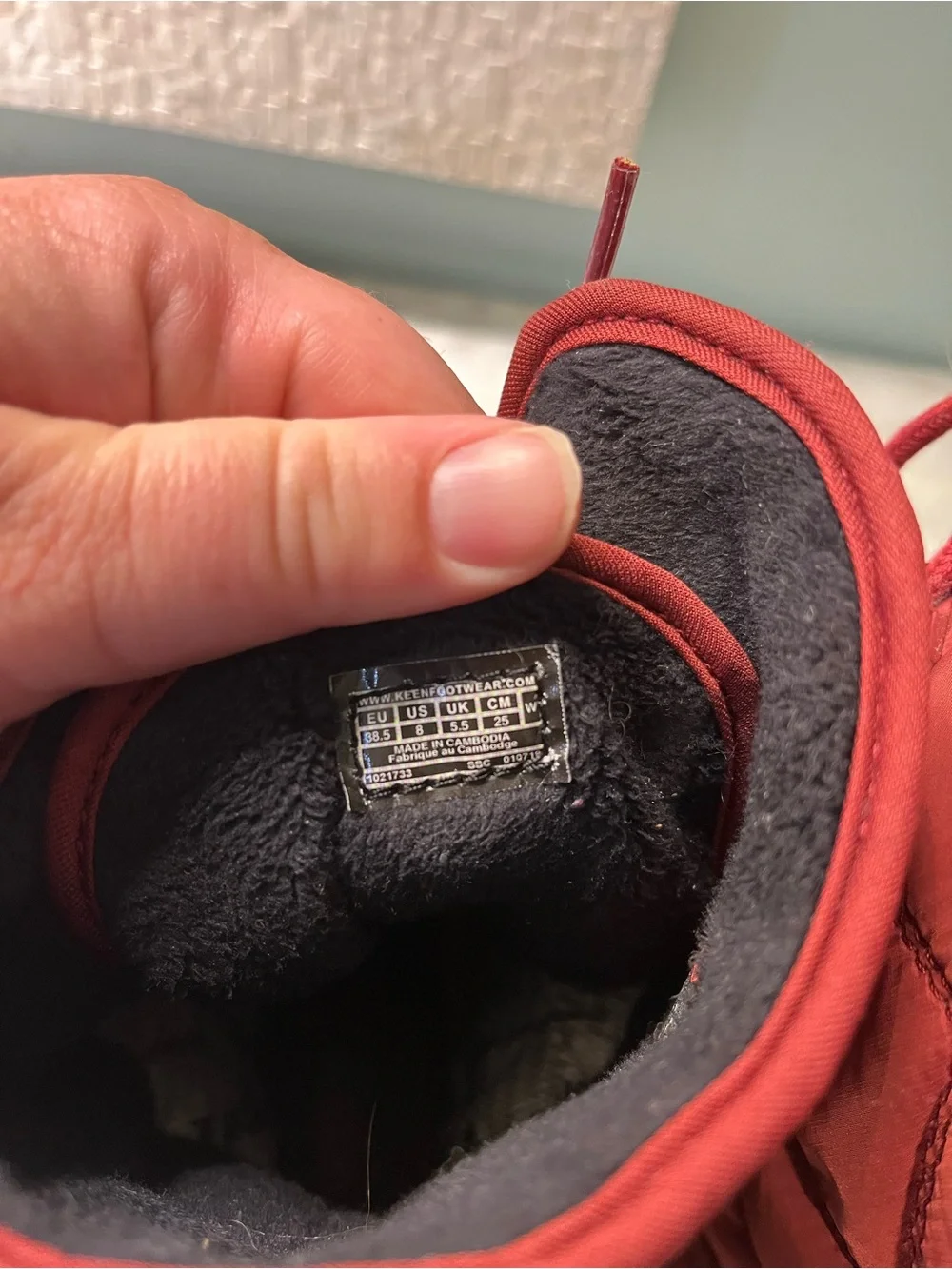 Keen Red Quilted Lace-Up Boot with Black Fleece Lining